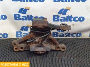 Кулак поворотный